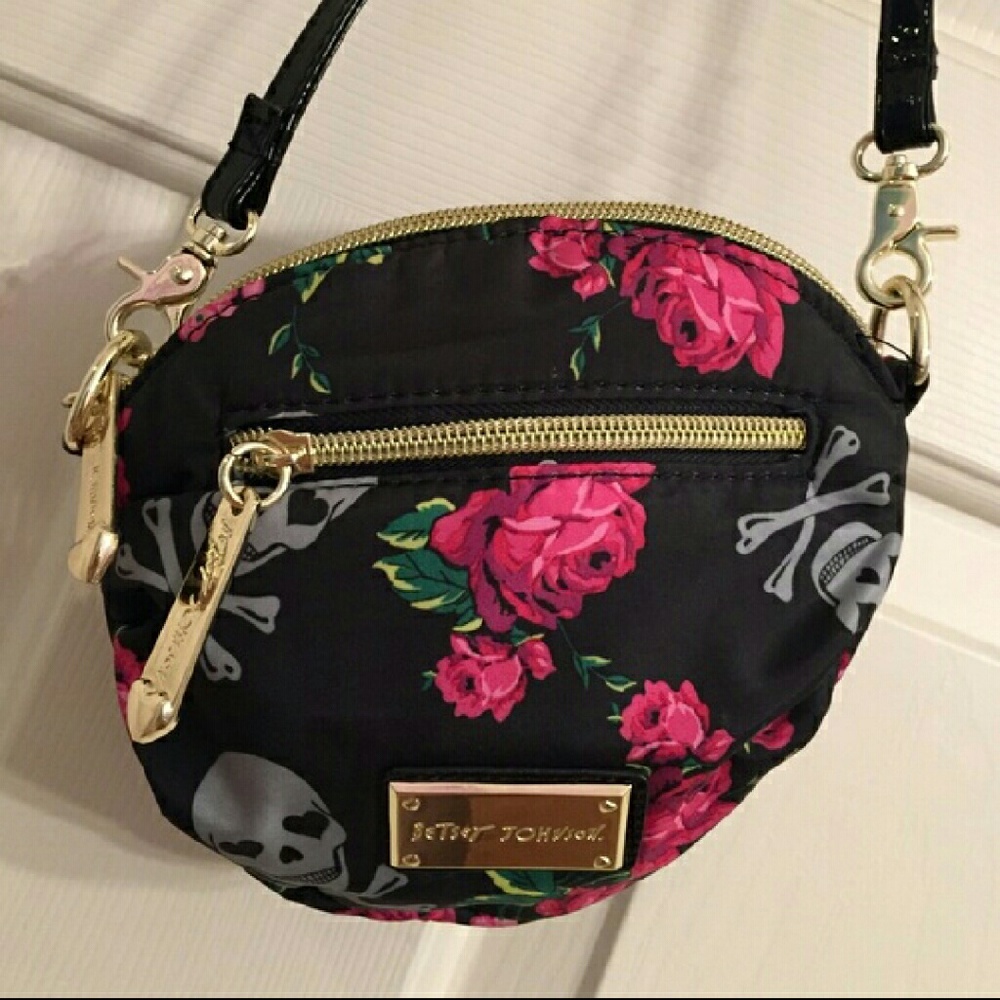 Betsy johnson purse